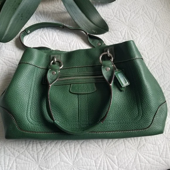 Coach Penelope Green Leather Tote Bag - Picture 12 of 12